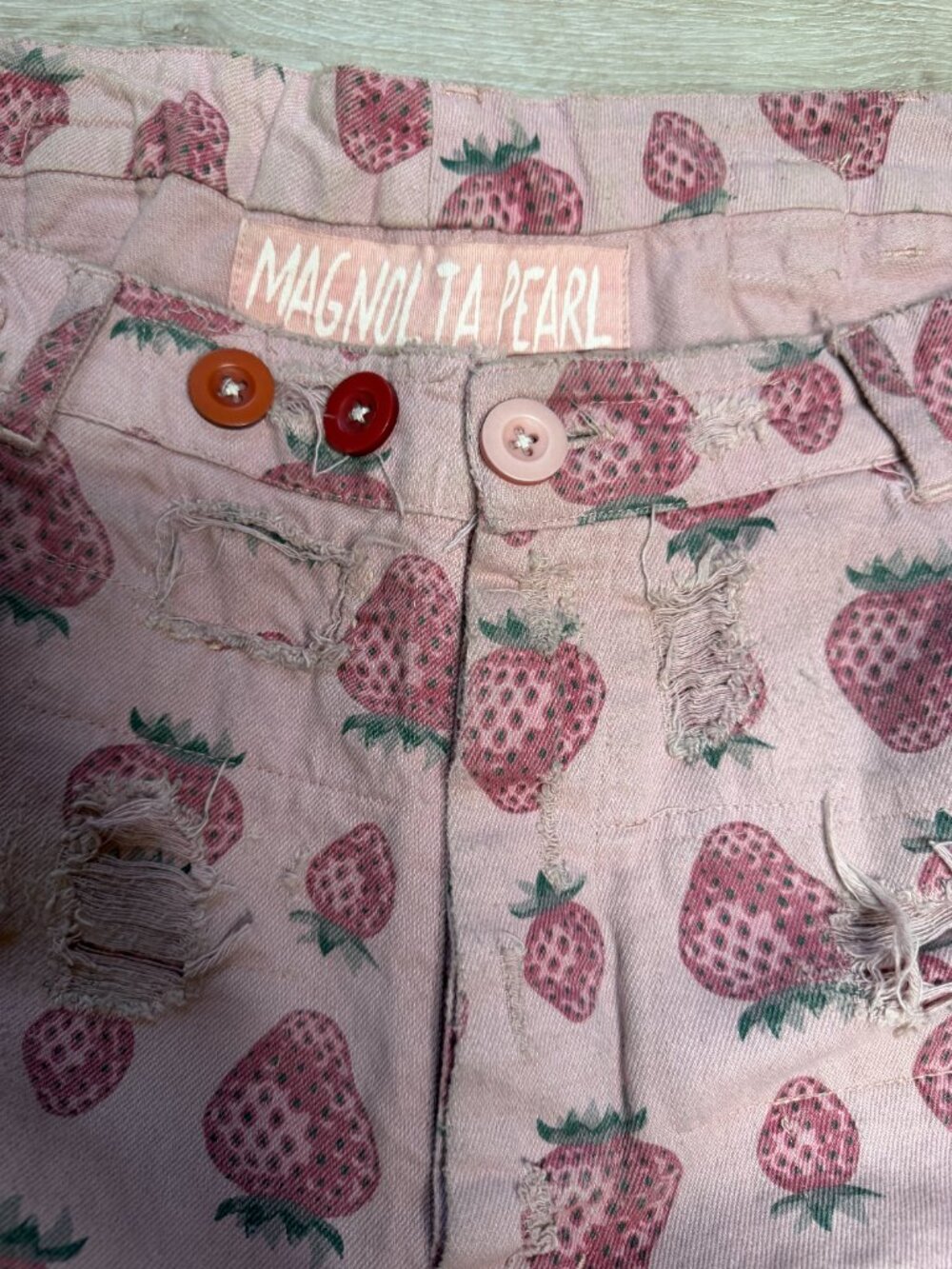 Magnolia Pearl Strawberry Trousers Sweet Kiss OS - Picture 4 of 7